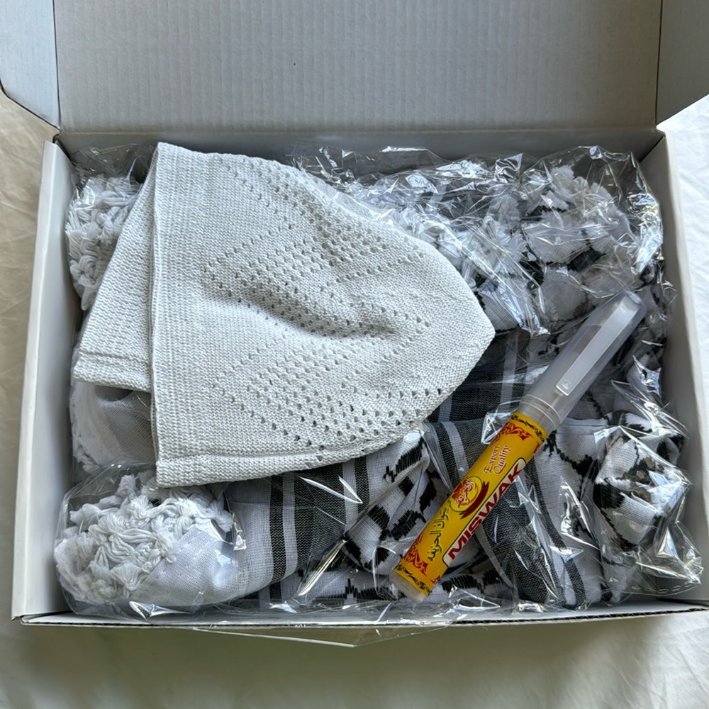 Muslim Men’s 3 piece gift set .
